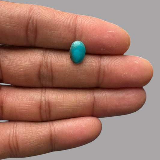 Natural Turquoise Stone 0.99 Carats 10.5 x 7.4 x 2.3 mm in Oval