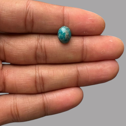 Natural Turquoise Stone 2.53 Carats 10.2 x 8 x 4.8 mm in Oval