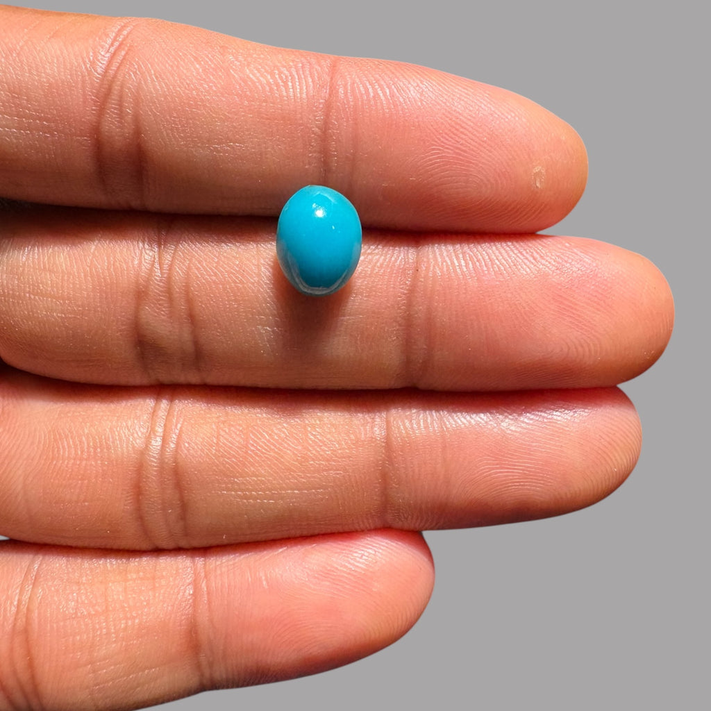 Natural Turquoise Stone 2.88 Carats 11 x 8.5 x 5.8 mm in Oval