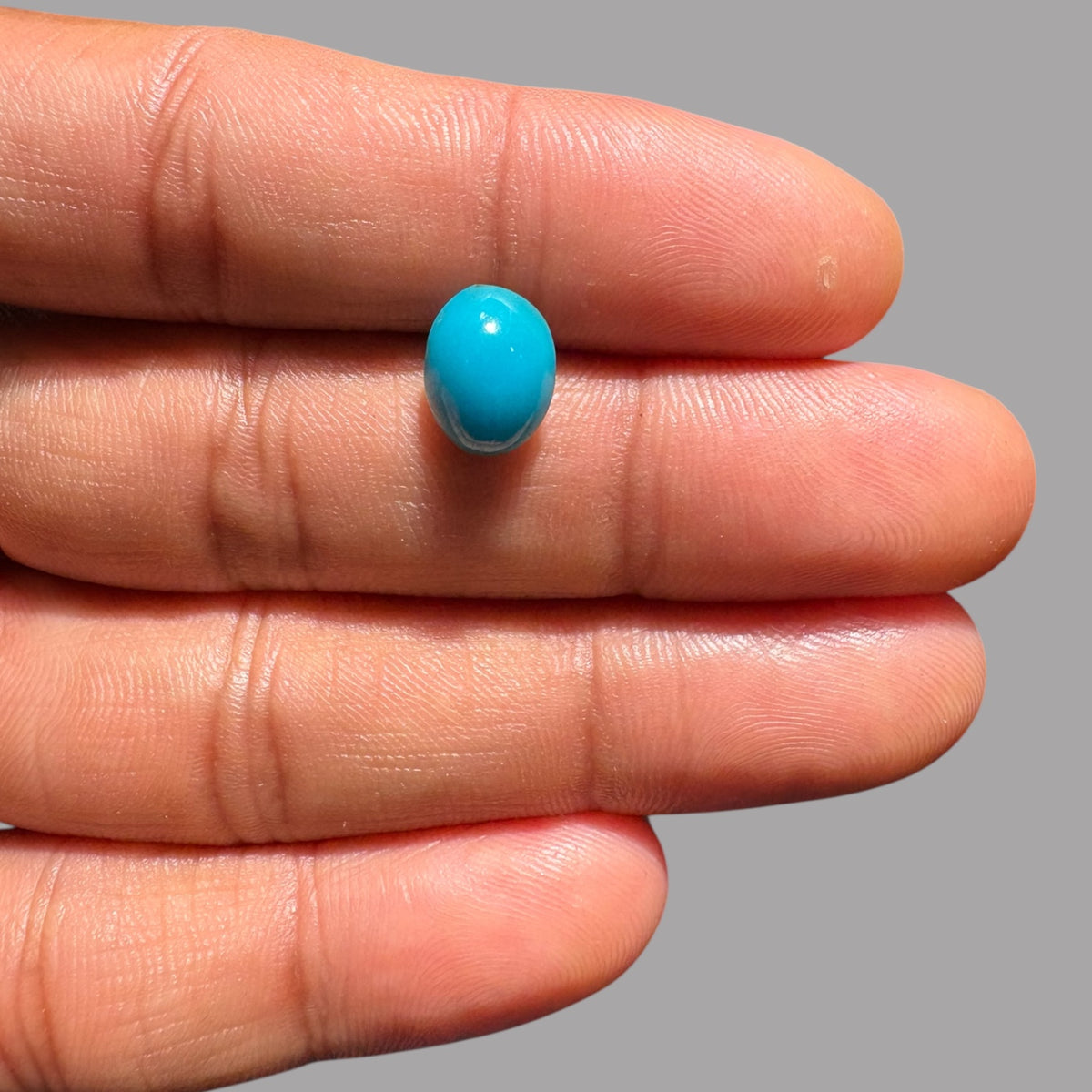 Natural Turquoise Stone 2.88 Carats 11 x 8.5 x 5.8 mm in Oval