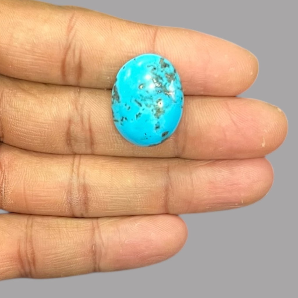 Natural Turquoise Stone 29.05 Carats 23.4 x 17.7 x 9.4 mm in Oval