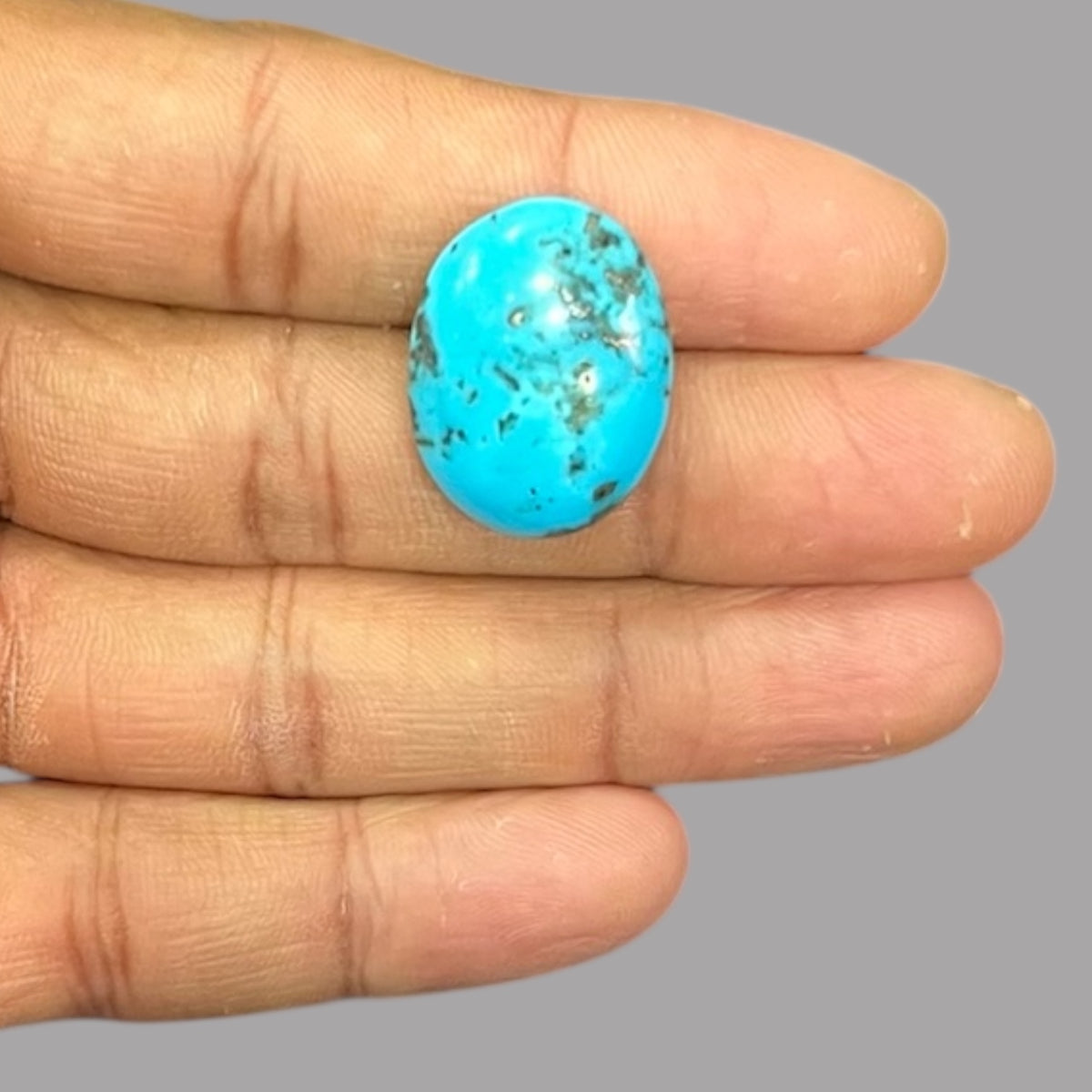 Natural Turquoise Stone 29.05 Carats 23.4 x 17.7 x 9.4 mm in Oval