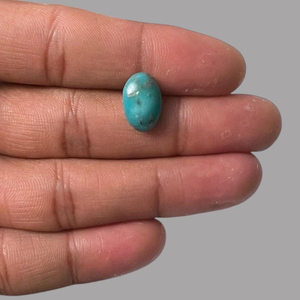 Natural Turquoise Stone 3.13 Carats 14.3 x 9.3 x 4.4 mm in Oval