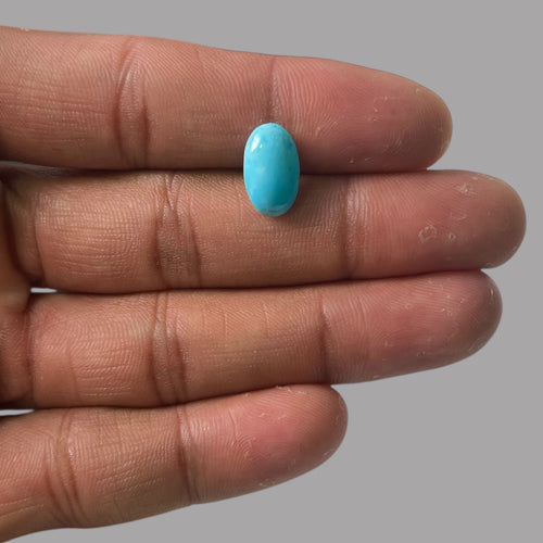 Natural Turquoise Stone 3.66 Carats 13.5 x 8.1 x 4.6 mm in Oval