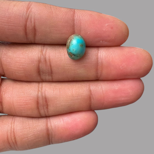 Natural Turquoise Stone 3.76 Carats 11.8 x 8.8 x 5.9 mm in Oval