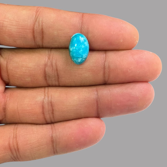 Natural Turquoise Stone 4.21 Carats 14 x 8.8 x 5 mm in Oval