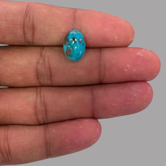 Natural Turquoise Stone 4.34 Carats 14.7 x 9.1 x 5.4 mm in Oval