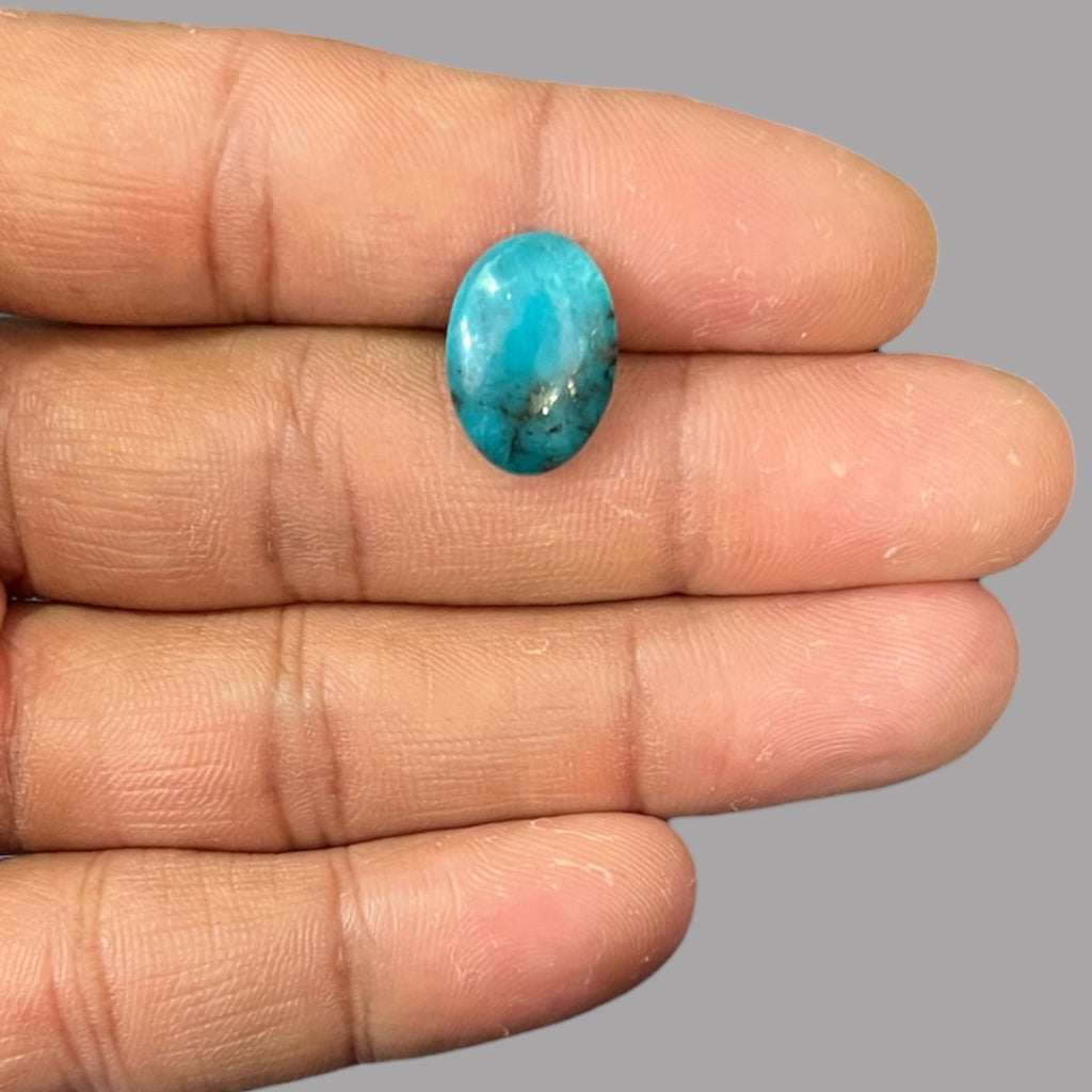  Natural Turquoise Stone 4.39 Carats 16.1 x 11.4 x 3.7 mm in Oval