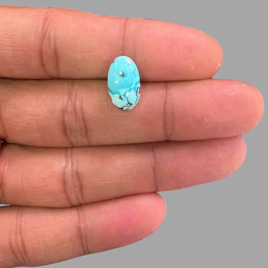 Natural Turquoise Stone 4.58 Carats 12.6 x 10.5 x 5.4 mm in Oval