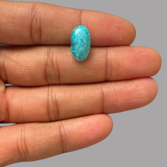 Natural Turquoise Stone 4.59 Carats 15.8 x 9.3 x 4.9 mm in Oval