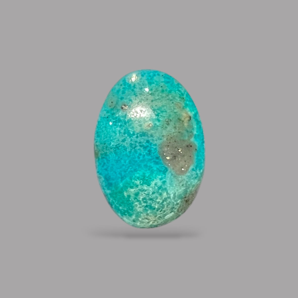 Natural Turquoise Stone 4.65 Carats 14.7 x 10.3 x 4.5 mm in Oval