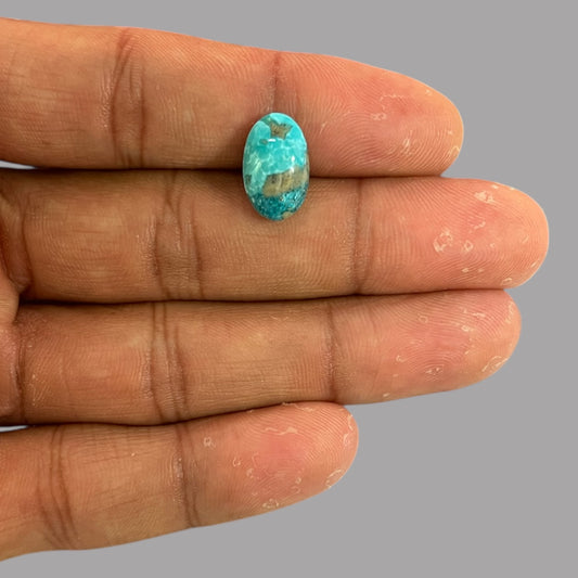 Natural Turquoise Stone 4.73 Carats 14.5 x 9.1 x 4.8 mm in Oval