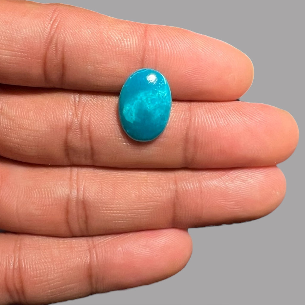 Natural Turquoise Stone 4.85 Carats 16.9 x 12 x 3.5 mm in Oval