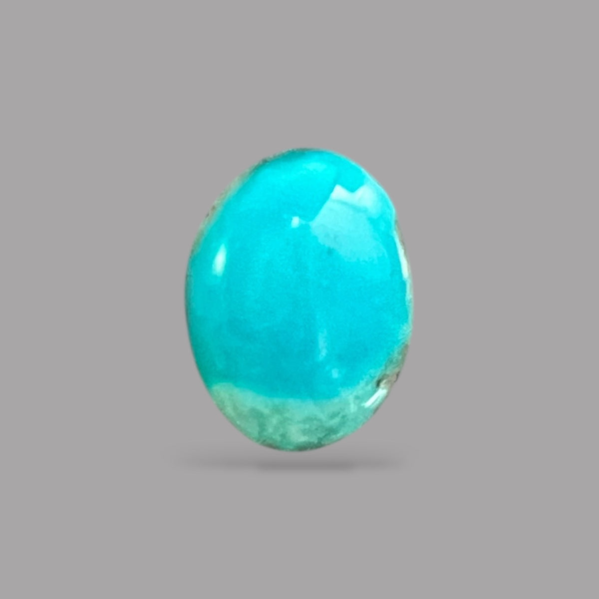 Natural Turquoise Stone 4.86 Carats 14.5 x 9.5 x 5 mm in Oval