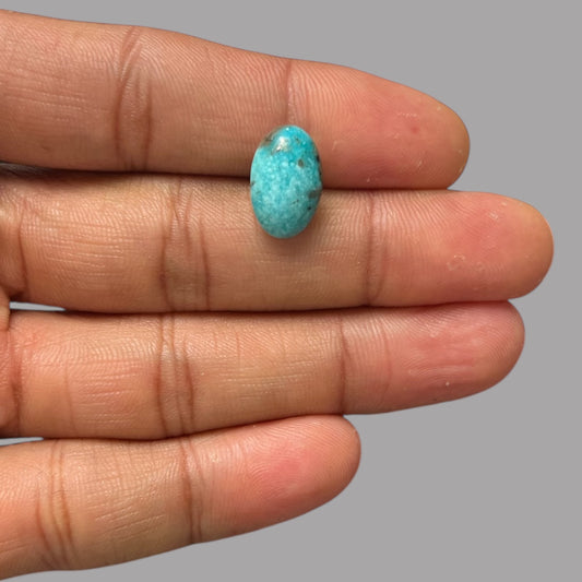 Natural Turquoise Stone 5.01 Carats 14.9 x 9.7 x 5.4 mm in Oval