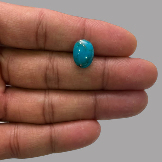 Natural Turquoise Stone 5.02 Carats 15 x 7.8 x 5.2 mm in Oval