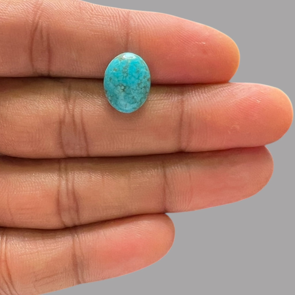 Natural Turquoise Stone 5.06 Carats 13.6 x 10.5 x 4.8 mm in Oval