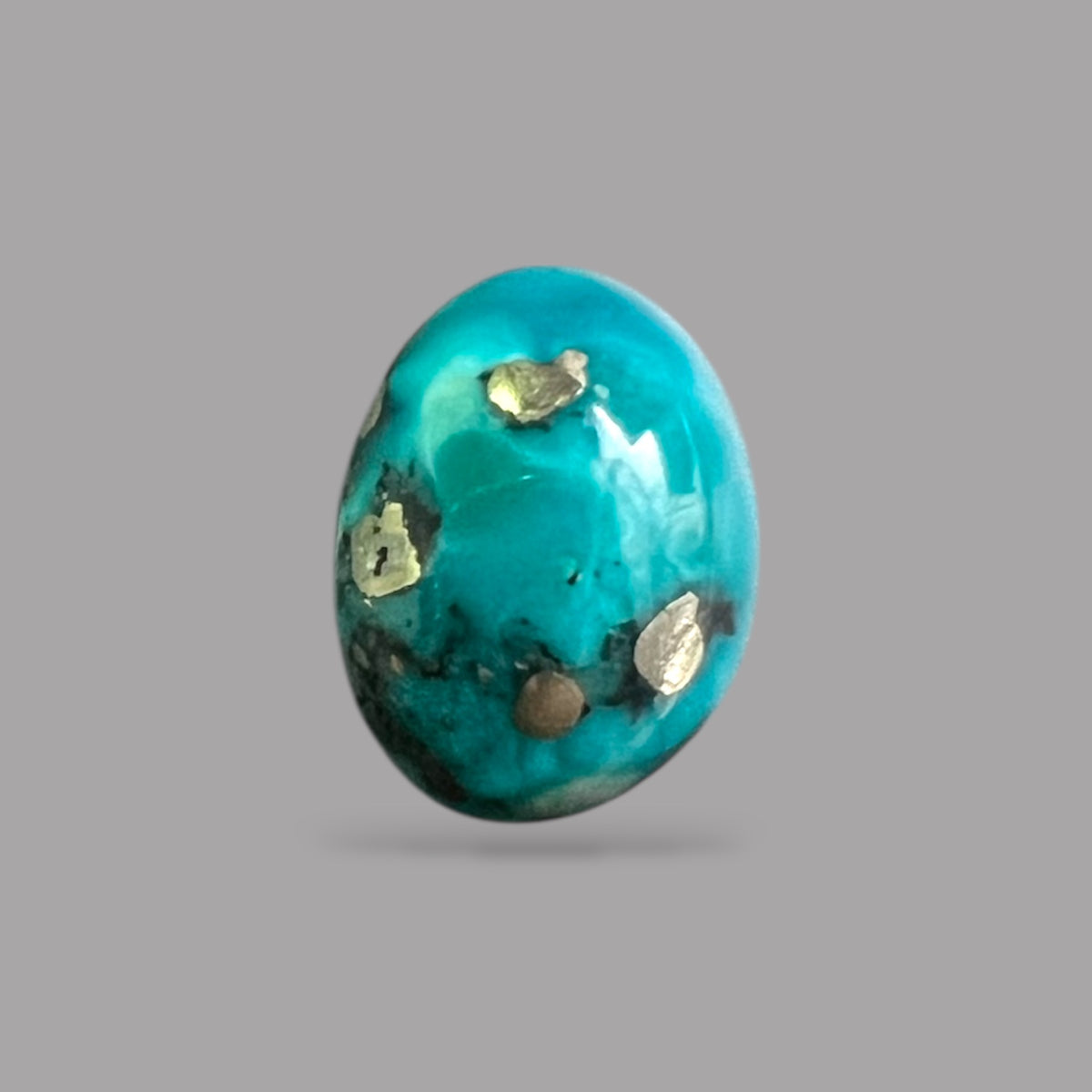 Natural Turquoise Stone 5.09 Carats 13.4 x 10 x 5.3 mm in Oval