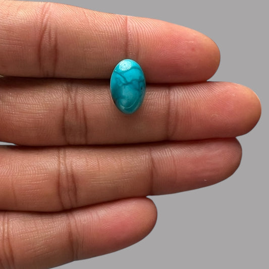 Natural Turquoise Stone 5.19 Carats 14 x 9.3 x 5.8 mm in Oval