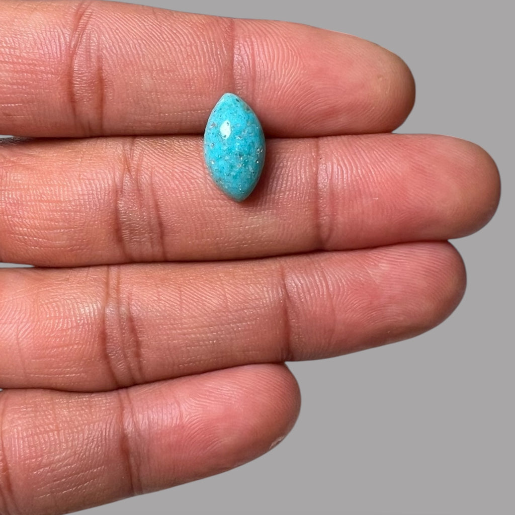 Natural Turquoise Stone 5.30 Carats 15.2 x 8.5 x 5.8 mm in Marquise