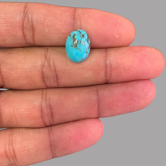 Natural Turquoise Stone 5.35 Carats 13.8 x 10.5 x 4.7 mm in Oval