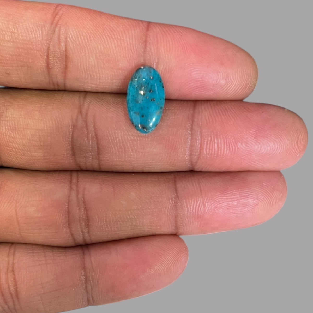 Natural Turquoise Stone 5.56 Carats 13.4 x 9.4 x 8 mm in Oval