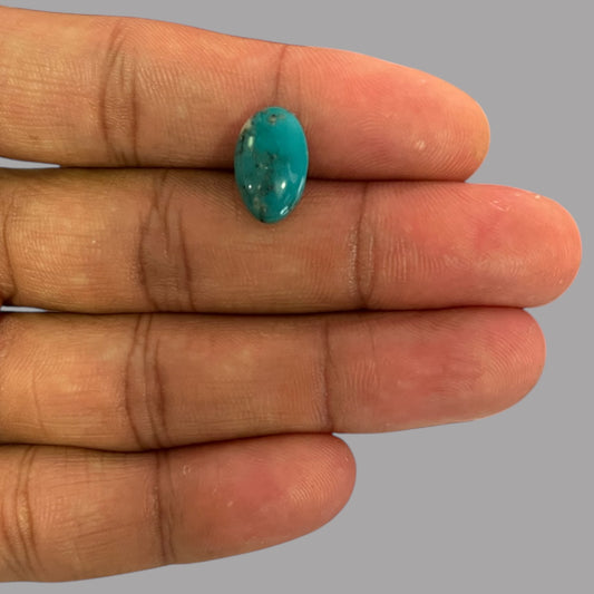 Natural Turquoise Stone 6.17 Carats 13.5 x 10 x 6.3 mm in Oval