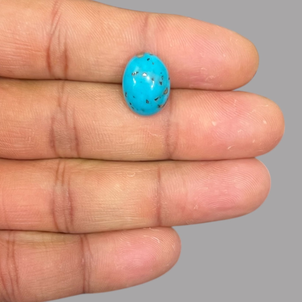  Natural Turquoise Stone 6.23 Carats 14.7 x 11 x 6.3 mm in Oval