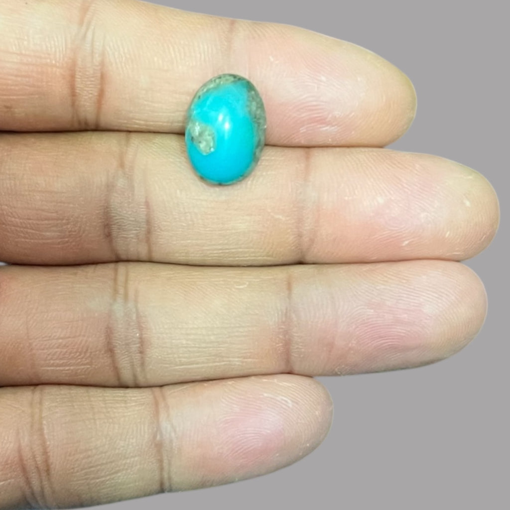Natural Turquoise Stone 6.51 Carats 15.5 x 11.3 x 5.4 mm in Oval