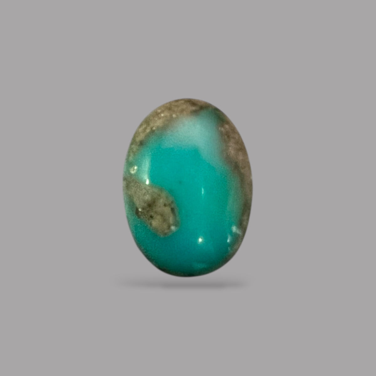 Natural Turquoise Stone 6.51 Carats 15.5 x 11.3 x 5.4 mm in Oval