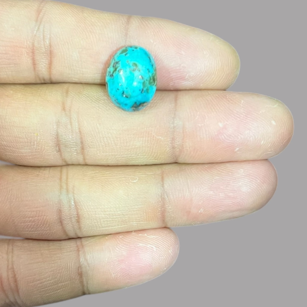  Natural Turquoise Stone 9.81 Carats 15.3 x 11.9 x 8 mm in Oval