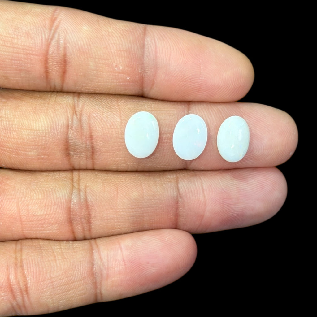 Natural White Ethiopian Opal Stone 20.82 Carats Oval Cabochon Shape 11 x 8 mm