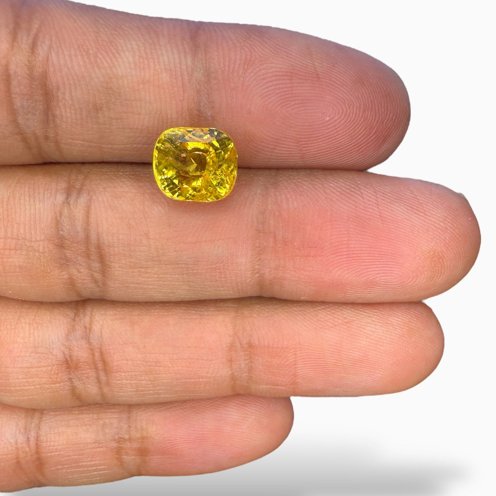 Natural Yellow Sapphire Cushion Cut 6.05 Carats 9.59 x 8.35 x 7.21 mm No Heat Srilanka
