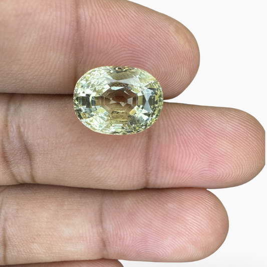 Natural Yellow Sapphire Stone 10.33 Carats in Oval Shape