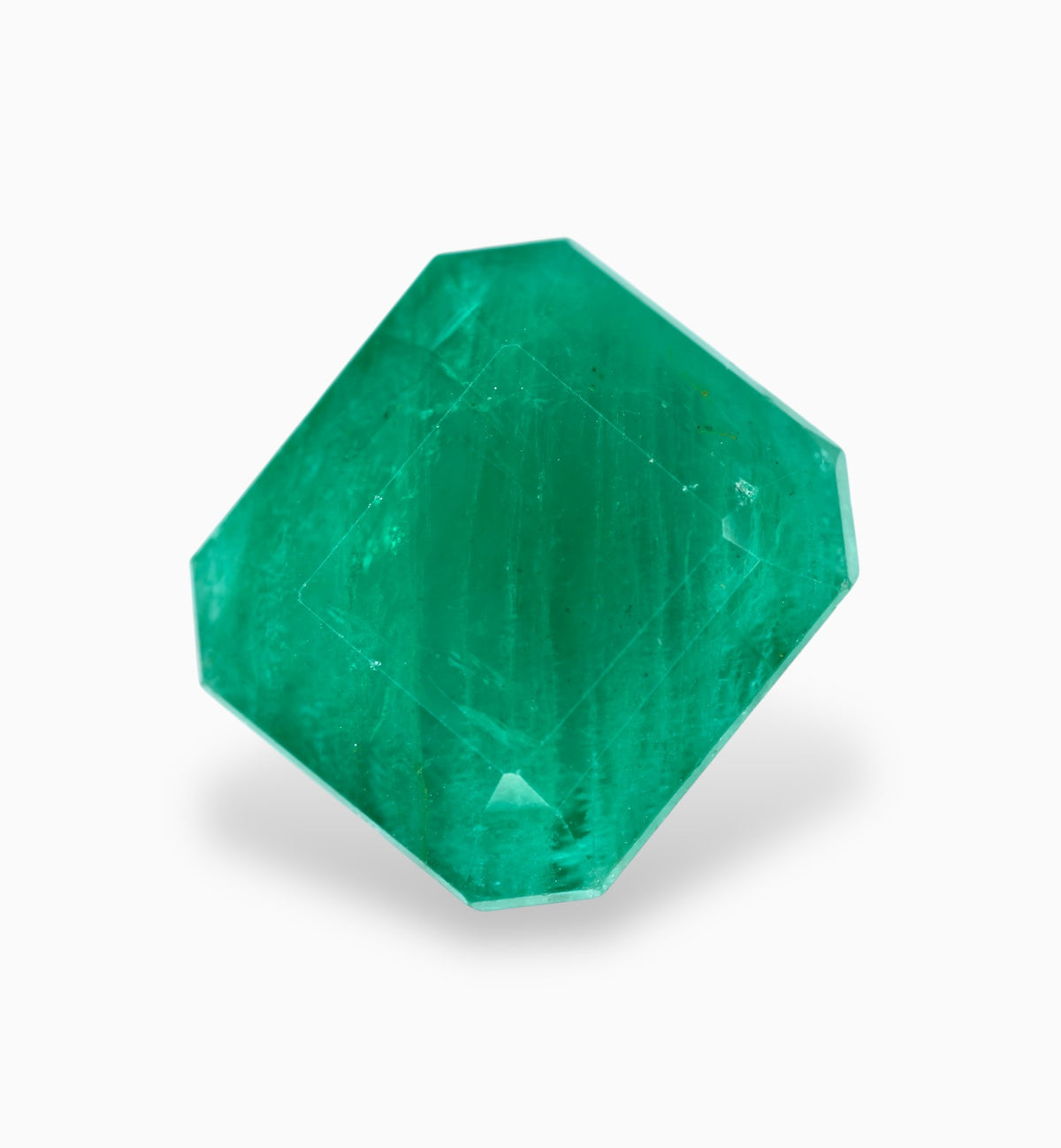 Natural Zambian Emerald Stone 11.81 Carats 13.5x14.6mm