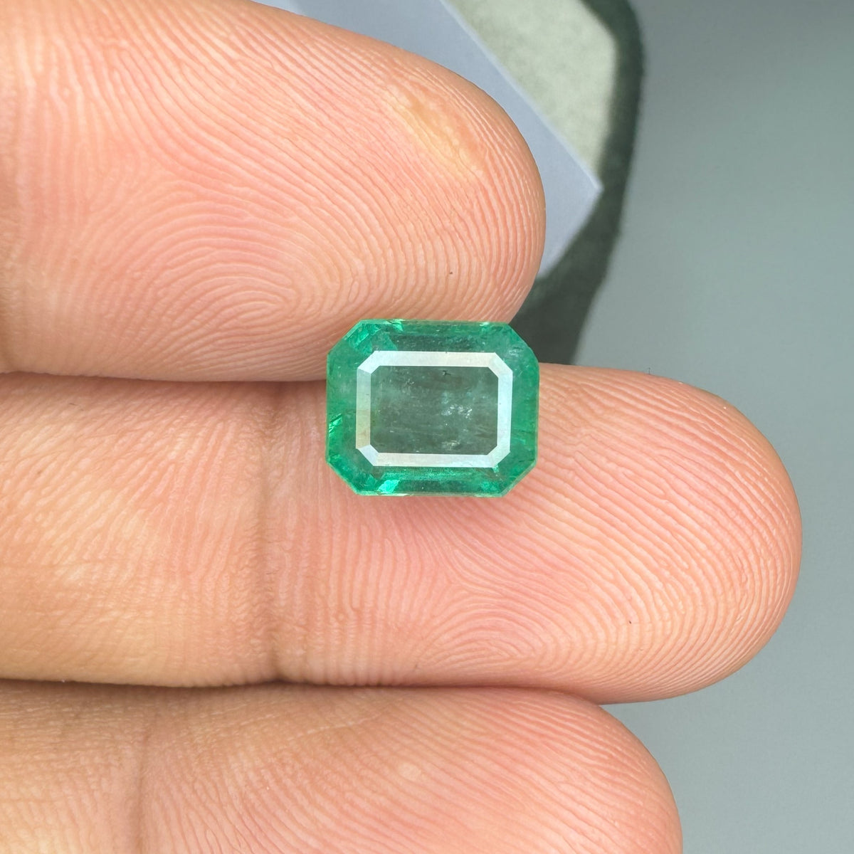 Natural Zambian Emerald Stone  2.10 carat   Emerald Cut 8.6x7.2mm