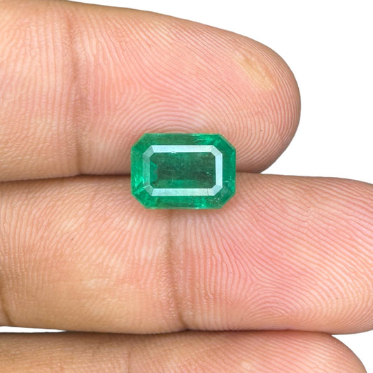 Natural Zambian Emerald Stone  2.61 carat   Emerald Cut 9.8x7 mm