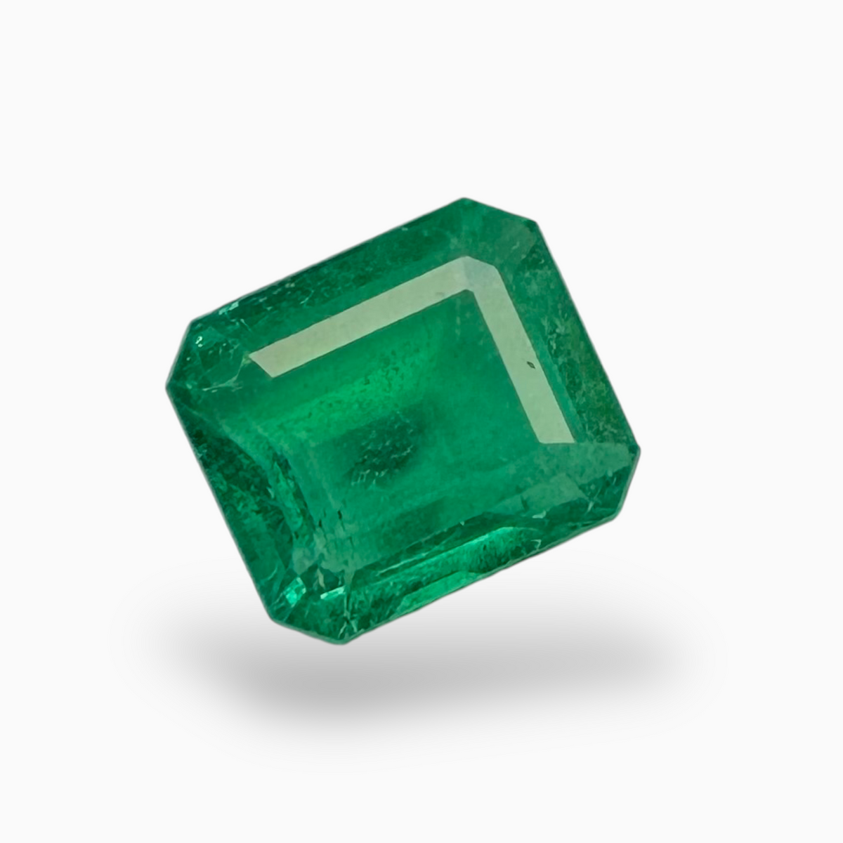 Natural Zambian Emerald Stone 2.90Carats Emerald Cut 8.87 x 7.80 x 4.94 mm Idl Certified