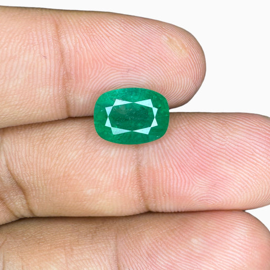 Natural Zambian Emerald Stone 3.8 carats Cushion Cut 11x8mm