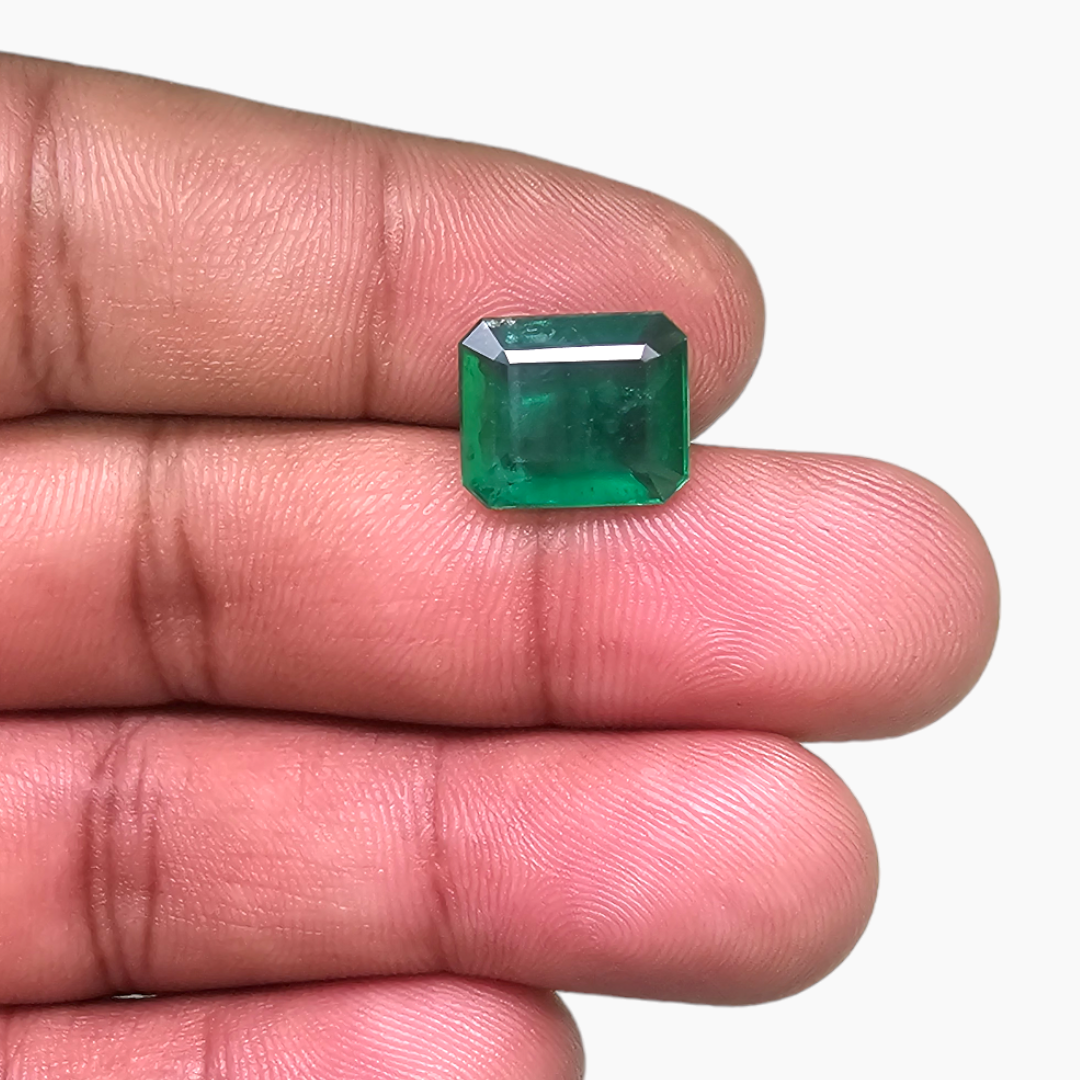 online Natural Zambian Emerald Stone 5.18 Carats Emerald Cut