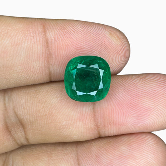 Natural Zambian Emerald Stone 6.6 Carats Cushion Cut 11x11mm