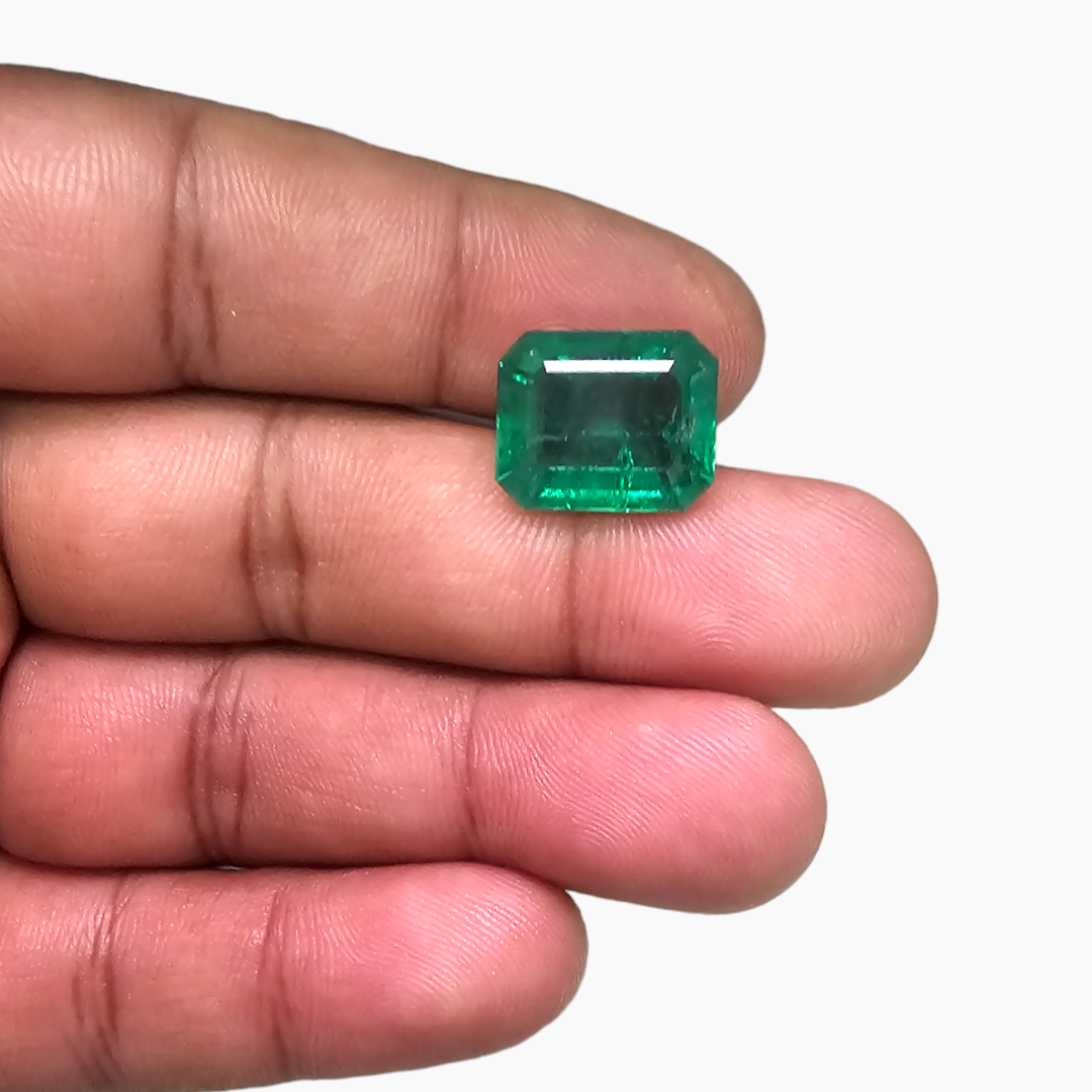 Natural Zambian Emerald Stone 9.34 Carats Emerald Cut