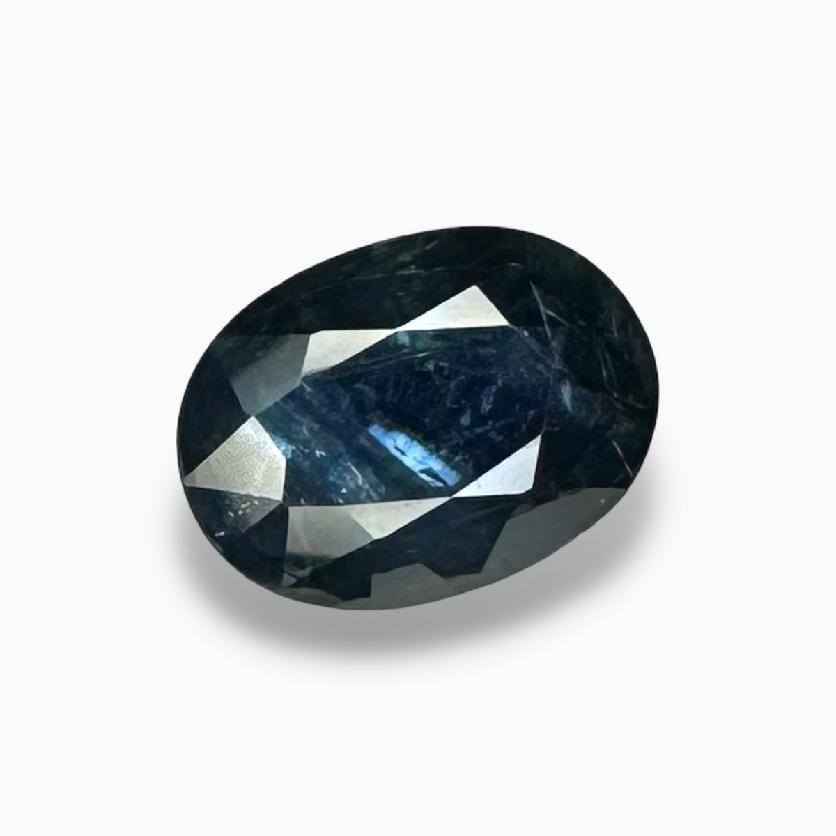 Natural Blue Sapphire Gemstone 5.52 Carats Oval Cut Shape