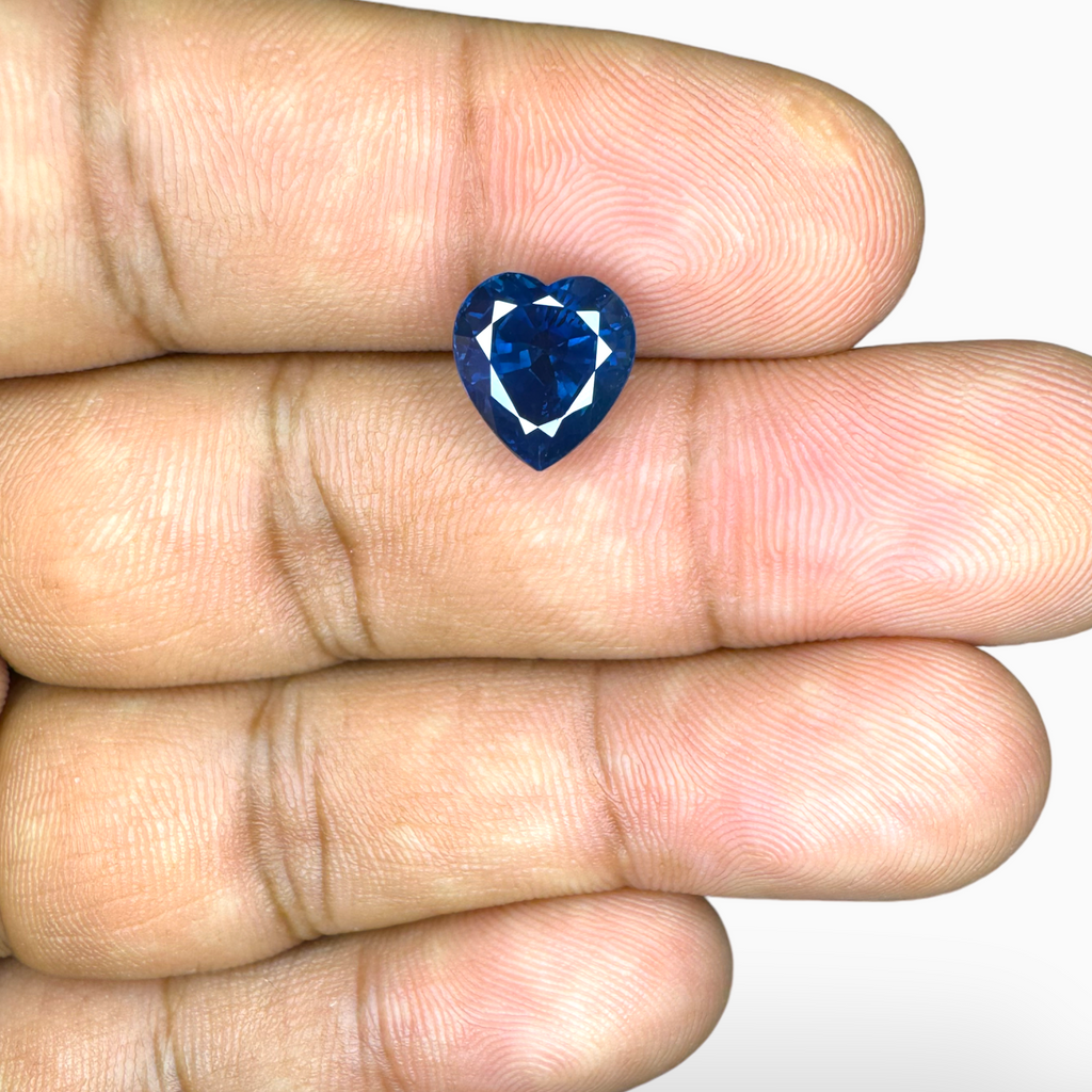 Natural Blue Sapphire Stone 4.29 Carats Heart Shape 9.36 x 8.79 mm