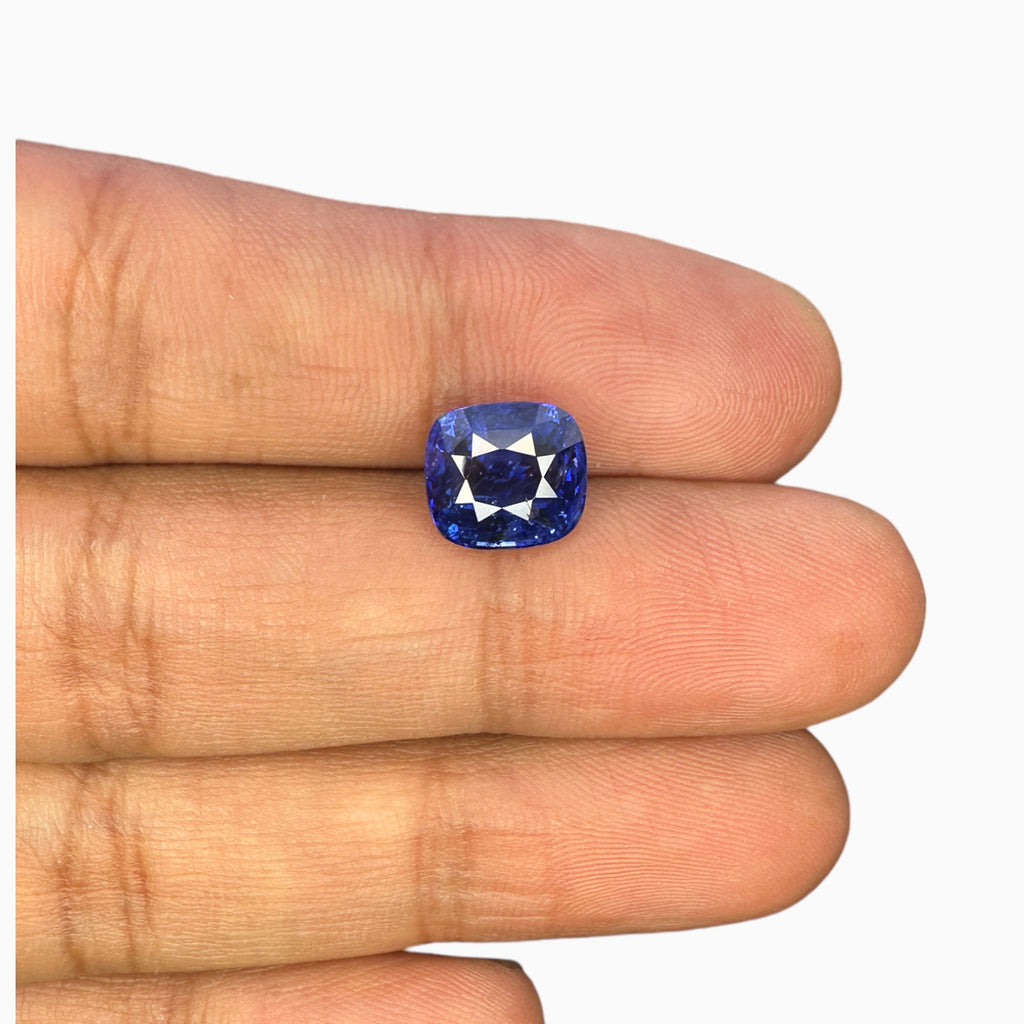 Natural Blue Sapphire Stone 4.48 Carats Cushion Shape 9.41 x 8.52 x 5.36 mm