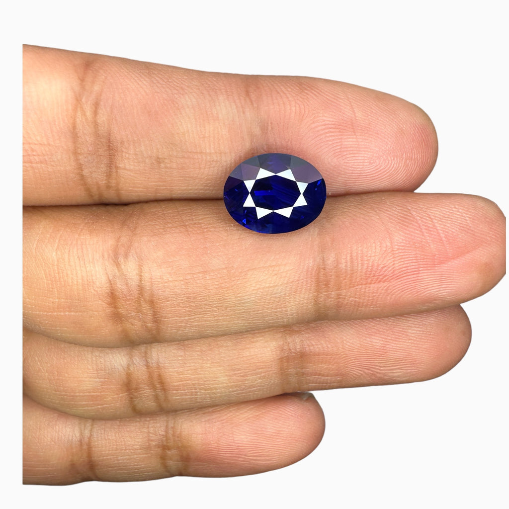 Natural Blue Sapphire Stone 6.18 Carats Oval Shape 12.36x9.67x6.01 mm