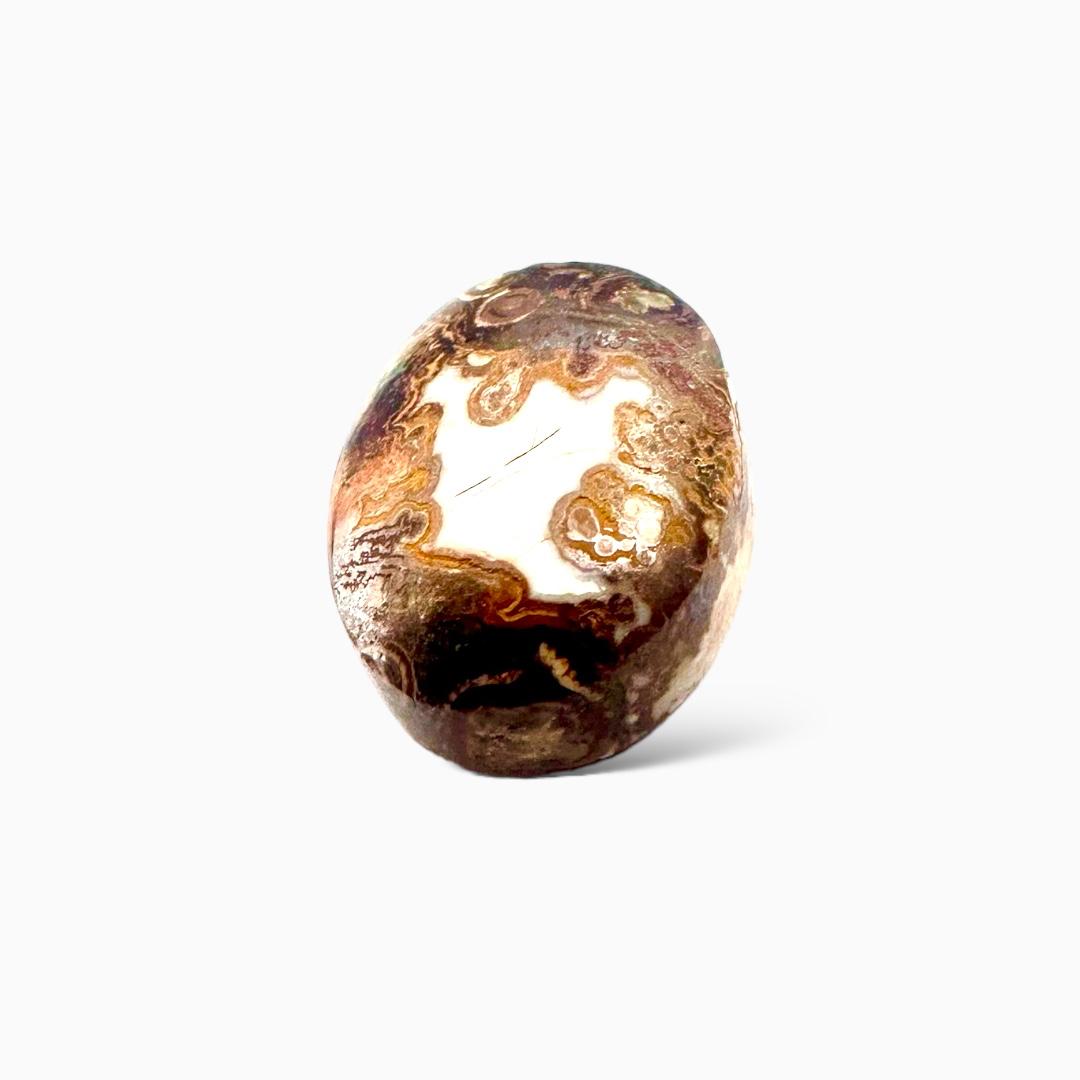 Original Crazy Lace Agate (Aqeeq Stone) 16.77 Carats Oval Cabochon 18.5X14mm