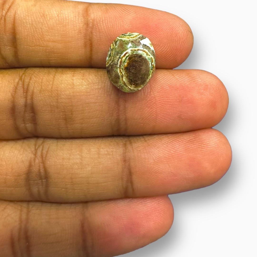 Brown Crazy lace Agate For Sale (Aqeeq Stone) 8.06 Carats Oval Cabochon 13.4X11.2mm
