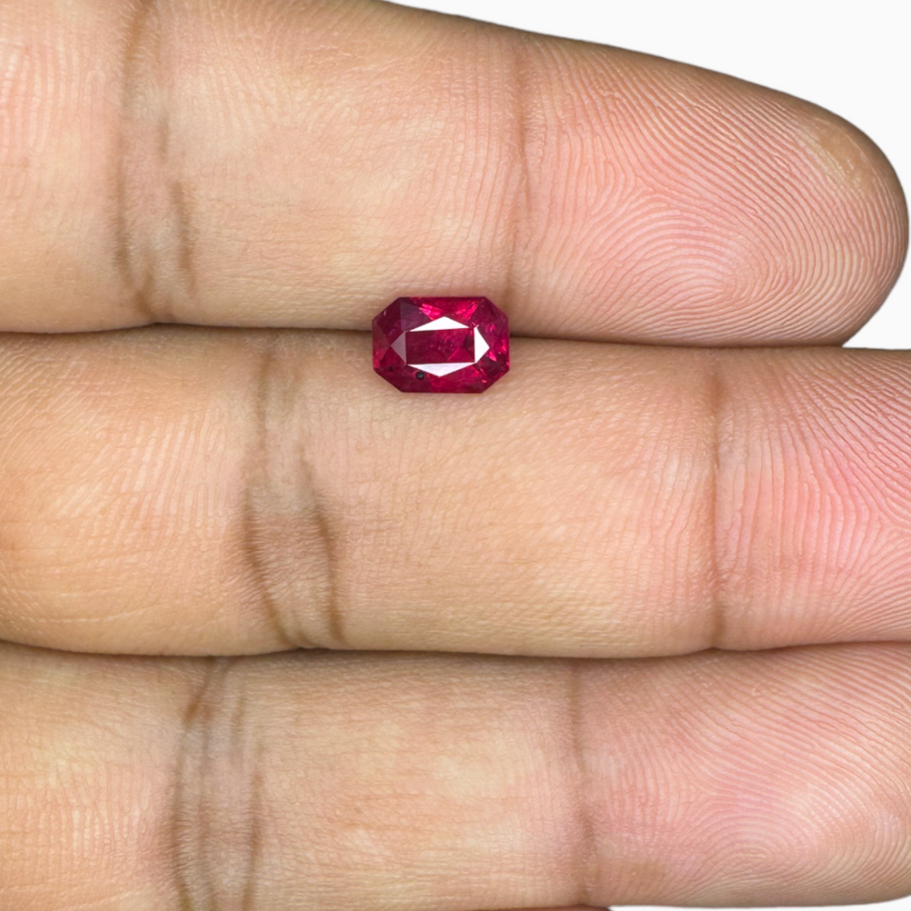 Natural Mozambique Ruby Manik Stone 1.25 Carats Emerald Cut 5 x 7 mm