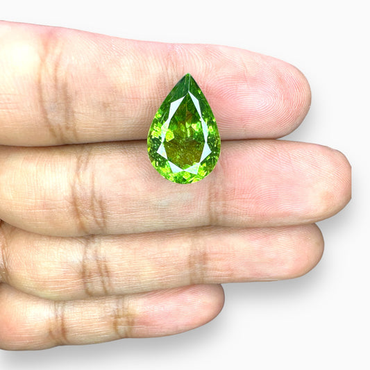 Natural Peridot Pear Cut Rutile Stone 12.02 Carats, 17.17x12.1 mm